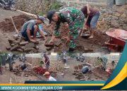 Wujudkan Lingkungan Lebih Nyaman, Babinsa dan Warga Bangun Akses Jalan Desa